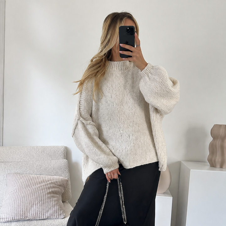 Damenpullover mit weiten Ärmeln