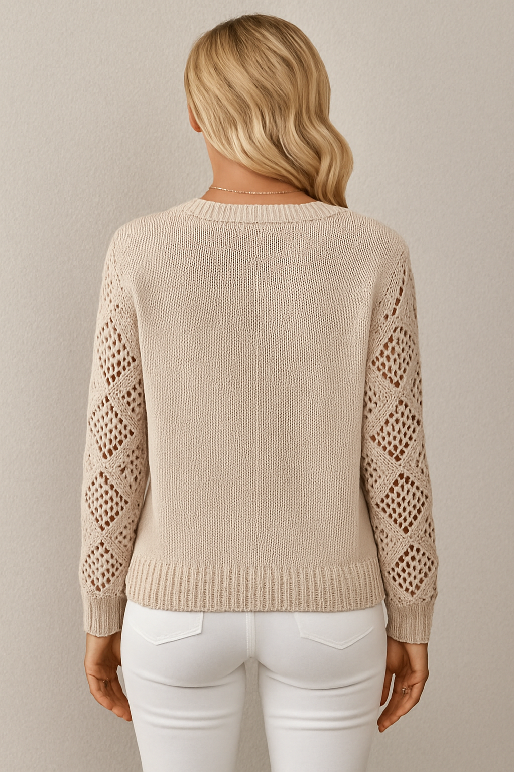 Damen-Strickpullover mit Häkelärmeln