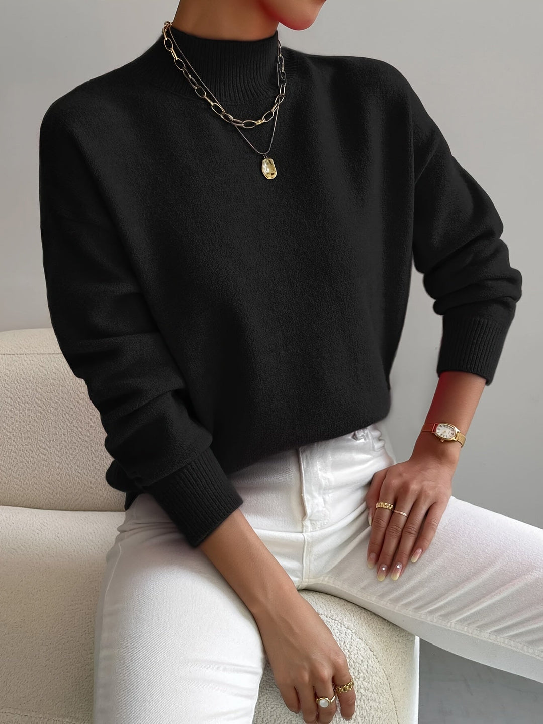 Eleganter Damen-Strickpullover mit Stehkragen