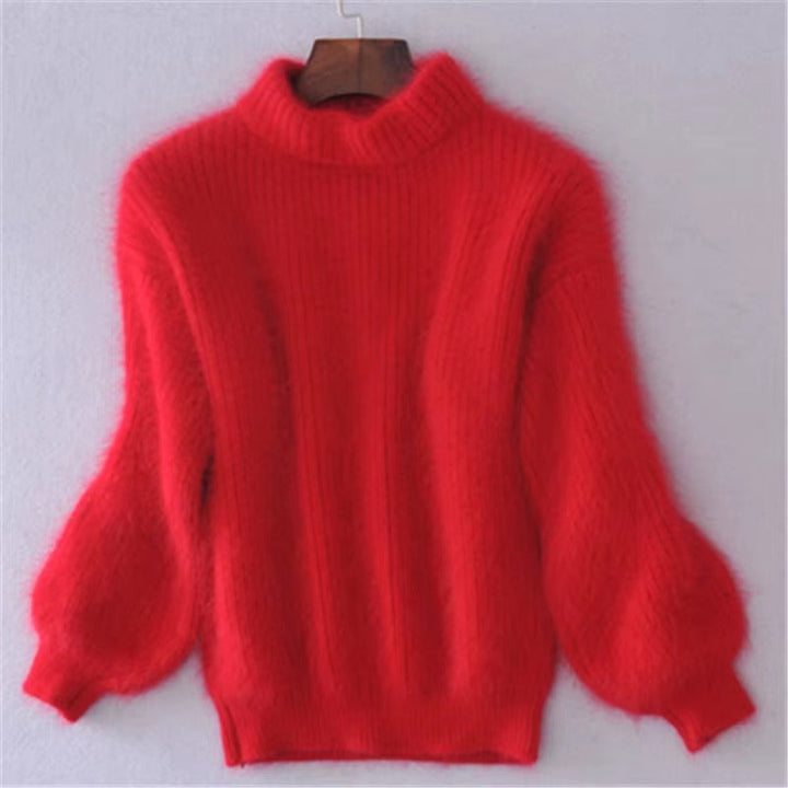 Flauschiger Damenpullover mit Hochkragen
